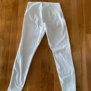 Lululemon White Wonder Unders